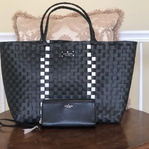 kate spade ♠️ Summer Tote Bag PLUS kate spade ♠️ Payton Double zip Wristlet